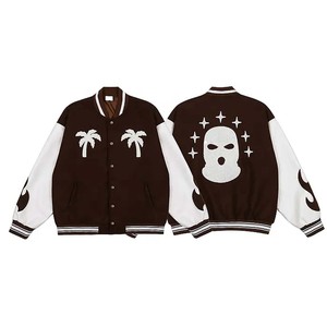 Veste matelassée pour homme grande taille, sur mesure, style streetwear, avec grand patch brodé, veste universitaire, col montant, enduite - Product Image 3