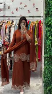 Nuevo Conjunto de Moda, Diseño de Alta Costura, Rangoli con Cuentas, Top Plazzo y Dupatta para la Temporada de Bodas, Moda Femenina - Product Image 5