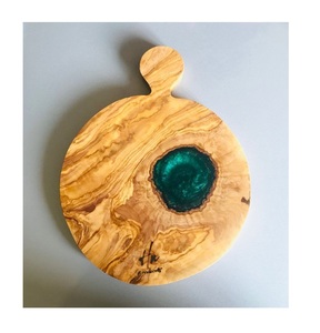 Planche à découper ronde en bois faite à la main avec un design simple vaisselle de service et de légumes pour la cuisine matériel PC 2025 - Product Image 1