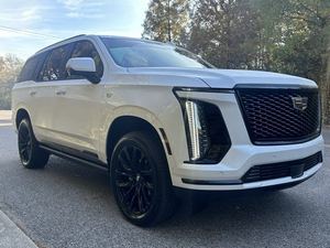 Cadillac Escalade Sport Platinum 4WD 2025 Usada en Buen Estado - Product Image 2