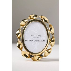Marco de fotos de Metal dorado de pulgada Simple europeo moderno personalizado precio bajo textura curva creativa enlace en forma para regalo de Ramadán - Product Image 3