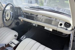 PRÊT À CONDUIRE - VÉHICULE D'OCCASION À VOLANT À GAUCHE |   Conduite à droite |   1971 MERCEDESSS-BENZZS 280SL - Product Image 4