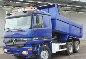 Camion à benne basculante Mercedes Actros 2657K Euro 6 451-500HP 6x2 Diesel avec capacité de charge de 41-50 tonnes - Product Image 2