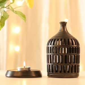 Portavelas Decorativo de Metal con Acabado en Estaño, Hecho a Mano, con Diseño de Corte y Grabado, Estilo Moderno, para Decoración del Hogar, Portavelas Navideño - Product Image 3