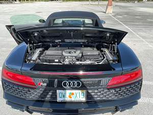 2021 Audi./R8 V10 Spyder RWD Premium Package 532-hp Cabriolet à vendre Clean Car Left Steering Automatic Gearbox Rear Dark - Product Image 4