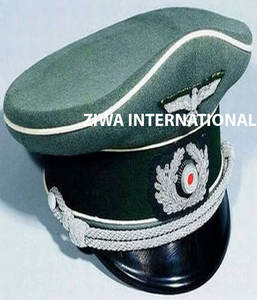 Gorra de Visera de Generales de la Luftwaffe Alemana de la Segunda Guerra Mundial por EREL con Insignias Bordadas - Product Image 1
