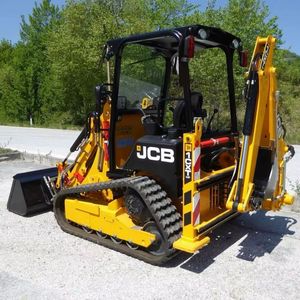 Pelleteuse et chargeur frontal JCB 1CX 2023 les plus vendus avec direction antidérapante à vendre à de très bons prix - Product Image 1