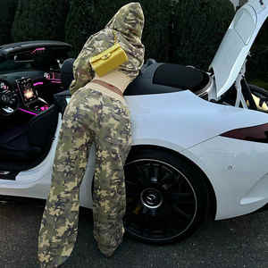 Venta al por mayor de diseño personalizado para mujer Camo estilo Slim Fit chándal señoras ropa de gimnasia - Product Image 2