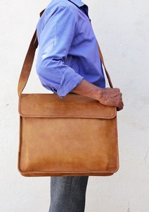 Bolso de lona cruzado deportivo de cuero genuino rústico Vintage Unisex, bolso de viaje personalizado para ordenador portátil, bolso de moda para oficina - Product Image 4