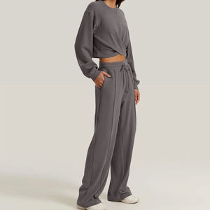 Conjunto Deportivo Personalizado de Moda, Sudadera con Cuello Redondo y Pantalones Deportivos con Lavado Ácido y Parches Desgastados, Estilo Deportivo para Mujer 2026 - Product Image 6