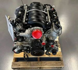 Moteur complet CHEVI LS5 LS3 6.2L V8 d'occasion avec faisceau de câblage ECU, transmission et pompe à carburant – Faible coût d'entretien - Product Image 4