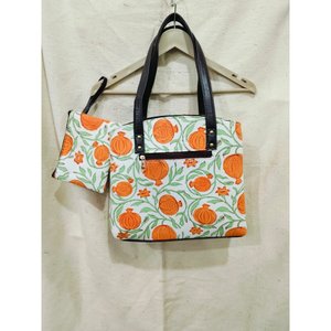 Bolsa de Tela de Algodón Estampada Jaipuri - Gran Capacidad, Ligera, con Cierre de Cremallera, Lavable y Reutilizable para Uso Diario - Product Image 1