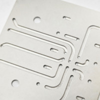 Plaques de refroidissement liquide en aluminium et cuivre sur mesure, plaques à eau froide, usinées par gravure chimique et CNC