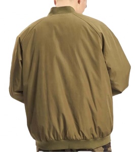 แจ็คเก็ตบอมเบอร์ไนลอนผู้ชาย ไซส์ใหญ่ สไตล์นักบิน แจ็คเก็ต OEM เสื้อโค้ทสตรีทแวร์ ขายส่ง แจ็คเก็ตบอมเบอร์บุซาตินสำหรับผู้ชาย - Product Image 2