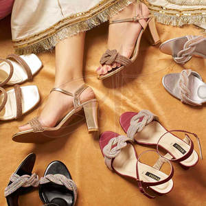 Sandalias de Tacón Antideslizantes Cómodas de Estilo Nuevo, Hechas Profesionalmente, con Suela de Cuero Genuino, Diseño de Moda de Alta Calidad - Product Image 5