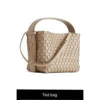 Tas Selempang Wanita Kulit Asli BS INTERNATIONAL, Model Clutch, Ritsleting, Anti Air, Bordir, Kapasitas 2.5L