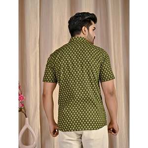 Chemise Homme Décontractée en Coton Popeline Vert Imprimé à Manches Courtes, Col Boutonné, Coupe Boxy Élégante, Respirante, Produit ODM - Product Image 5