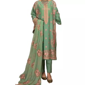 Shalwar Kameez de haute qualité pour femmes _ Nouvelle mode Shalwar Kameez en coton et soie pour femmes - Product Image 5