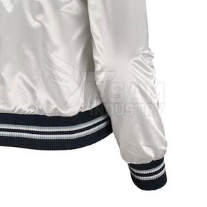 Chaqueta de Satén para Mujer, Tejido Sedoso de Moda, Corte Ligero, Ideal para Fiestas y Estilo Urbano - Product Image 6