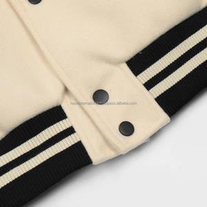 Fabricant de vêtements de rue, vente en gros, patch en chenille brodé personnalisé, ours, taille plus, veste universitaire pour homme, hiver, toile, style vintage - Product Image 4