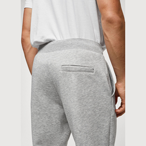 Nouvelle conception de vêtements de jogging pour hommes, ensemble de survêtement de sport, coupe ajustée, manches longues, ensemble de survêtement de sport surdimensionné pour hommes - Product Image 5