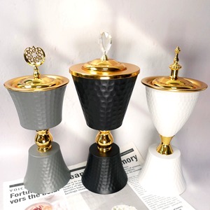 Quemador de incienso aromático ecológico de Dubái musulmán de estilo contemporáneo para decoración de fiesta en casa Bakhoor de mano Metal árabe - Product Image 3