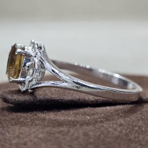 แหวนเงินแท้ทรงรีสำหรับ925อัญมณีซิทรินเจียระไนอย่างดีดีไซน์เนอร์ทำด้วยมือแหวนเวอร์เมอร์ใช้ได้ทั้งชายและหญิง - Product Image 5