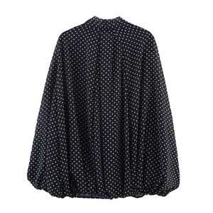 Blusa informal de manga larga con estampado de lunares de color negro e cuello para mujer - Product Image 2