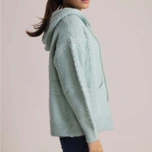 Pull en coton tricoté pour femmes Design personnalisé OEM logo couleur unie Vente en gros de pull à capuche pour femmes Dernier modèle desservi par les OEM - Product Image 2