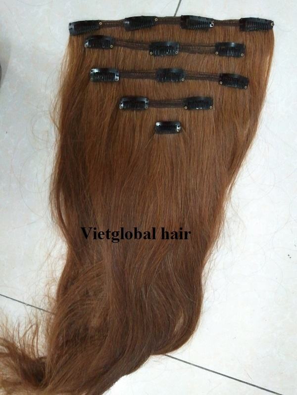 สีน้ำตาล