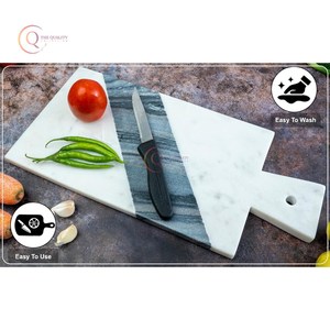 Planche à découper en marbre blanc naturel fait à la main avec poignée Bloc à découper rectangulaire élégant pour vaisselle de cuisine - Product Image 2