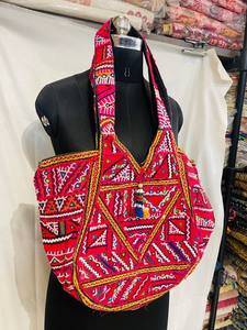 Sac Banjara en coton pour femmes, sac fourre-tout brodé, sac à main, fermeture à ceinture, matelassé, floral - Product Image 2