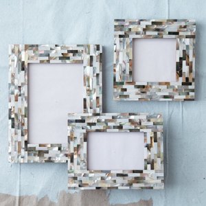 Cadre photo en nacre personnalisé fait à la main nouveauté pour décoration murale de chambre à coucher et de salon - Product Image 3