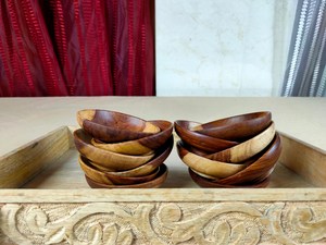 Juego de 6 Cuencos de Madera Hechos a Mano para Dátiles, Duraderos y Aptos para Lavavajillas, para Uso en el Hogar y Banquetes Durante la Temporada del Ramadán - Product Image 6