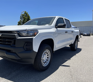 NUEVO MODELO 2025 Camioneta Pickup de Tamaño Completo 2500, Cabina Doble, Automática, Gasolina, Vehículo Utilitario, 2.7L, 4 Cilindros - Product Image 1