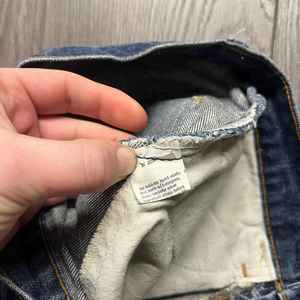 Short en jean bleu jean Cut Off Jorts 27 taille haute - Product Image 2