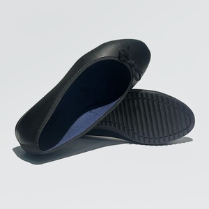 Zapatos Planos Clásicos de Ballet con Lazo para Mujer, con Parte Superior de PVC Cómoda y Suela Antideslizante, Diseño de Punta, Estilo Sin Cordones, Moda Otoñal - Product Image 4