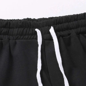 Ensemble t-shirt et short avec logo personnalisé de haute qualité pour hommes Tenue d'été streetwear pour hommes Vêtements décontractés pour hommes avec impression personnalisée - Product Image 3