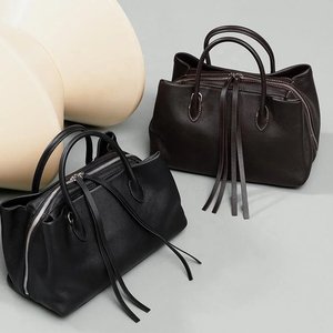 Bolso Tote Minimalista de Cuero Genuino con Detalle de Borla y Cierre de Cremallera, Bolso de Mano Casual para Mujer, Negro - Product Image 3