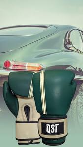 Gants de boxe en cuir personnalisés avec crochet et boucle pour le soutien du poignet Muay Thai Training Punching Gloves - Product Image 2