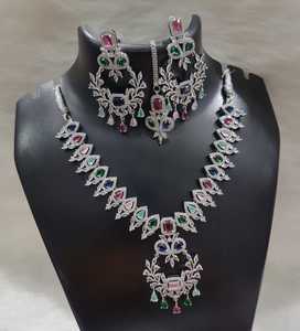 ชุดเครื่องประดับอินเดียมาใหม่พร้อม Maang Tika ชุดเครื่องประดับเจ้าสาวของขวัญงานหมั้นงานแต่งงาน - Product Image 6