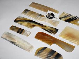 Peigne en corne de buffle expansible pour cheveux Peigne Extension de cheveux Couleur pleine corne naturelle pour cheveux avec la meilleure qualité au Vietnam - Product Image 3