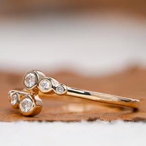 Bague de fiançailles en moissanite pour femme, sertie de diamants ouverts en forme de goutte d'eau, sertie de 6 pierres en spirale, tendance - Product Image 5