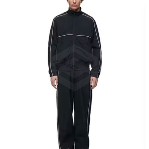 Chándal de hombre de color personalizado, chándal hecho en fábrica de tela suave, chándal informal duradero en línea - Product Image 6