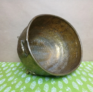 Jardinière décorative simple en laiton antique classique, jardinière de qualité fabriquée à la main, utilisée dans la décoration intérieure - Product Image 3