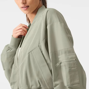 แจ็คเก็ตเบสบอลวาร์ซิตี้แฟชั่นสำหรับผู้หญิง ทำจากขนสัตว์ 100%  แขนหนังคุณภาพสูง  ออกแบบเองได้  สไตล์เรียบง่าย - Product Image 6