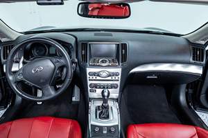 CLEAN 2014 Infiniti Q60 IPL Cabriolet Volant à Gauche Émissions Euro IV - Product Image 3