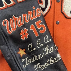 Patchs en chenille et vestes universitaires à broderie pour hommes et femmes avec service OEM - Product Image 4