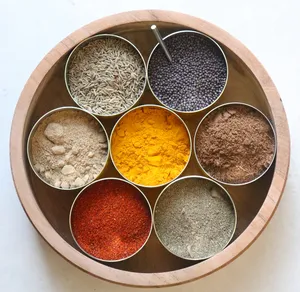 Craft Zone Export Caja de especias de madera redonda pulida con tapa de vidrio para almacenamiento de cocina y decoración de pared - Product Image 1