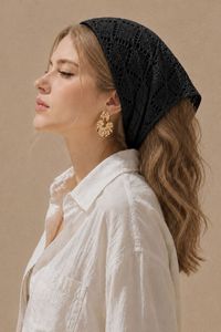 Foulard bandana tricoté pour femme, couleur unie, en coton, style crochet, accessoire capillaire décontracté pour le printemps et l'automne - Product Image 3